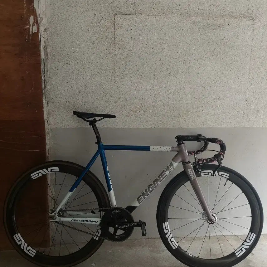 [BUNJANG] DT Swiss DT Swiss Spoke Carbon Wheelset / (엔비데칼) 디티파스포츠 파슾 카본 휠  판/교