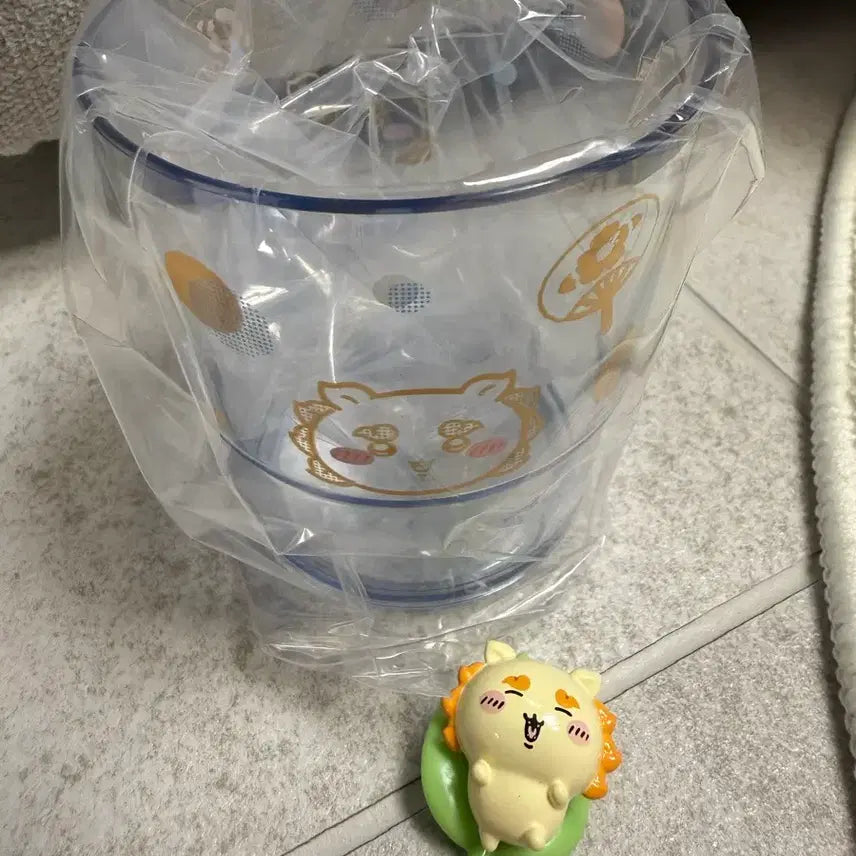 [BUNJANG] Chiikawa Summer Lottery Cup & Bath Bomb Figure Bundle Set / (일괄)치이카와여름쿠지 시사 컵+베스밤 피규어