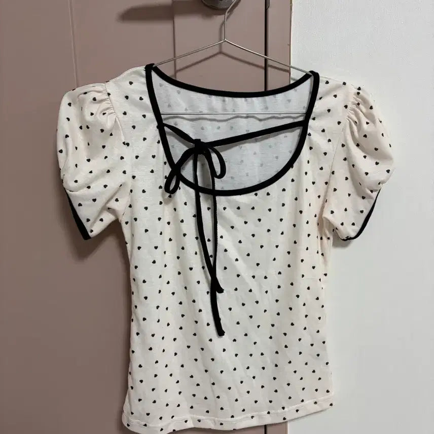 [BUNJANG] Ribbon Dot Puff Short Sleeve T-Shirt / 리본 도트 퍼프 반팔 티셔츠