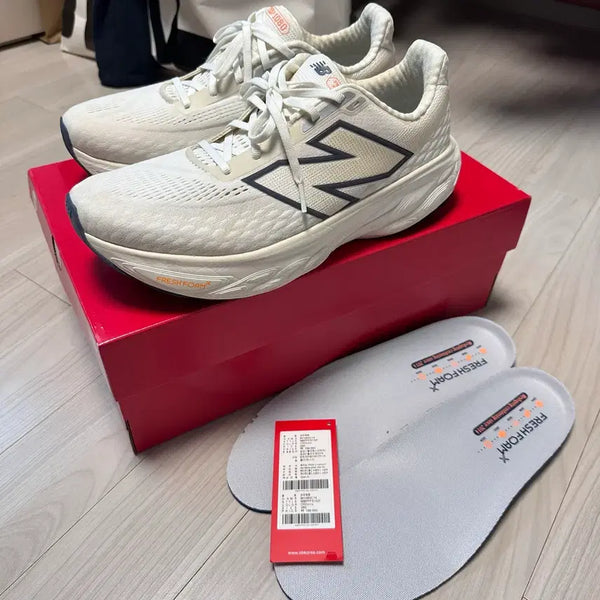 [BUNJANG] New Balance Fresh Foam 1080 V14 Wide 285mm Running Shoes / 뉴발란스 프레쉬폼 1080 V14 와이드 285사이즈
