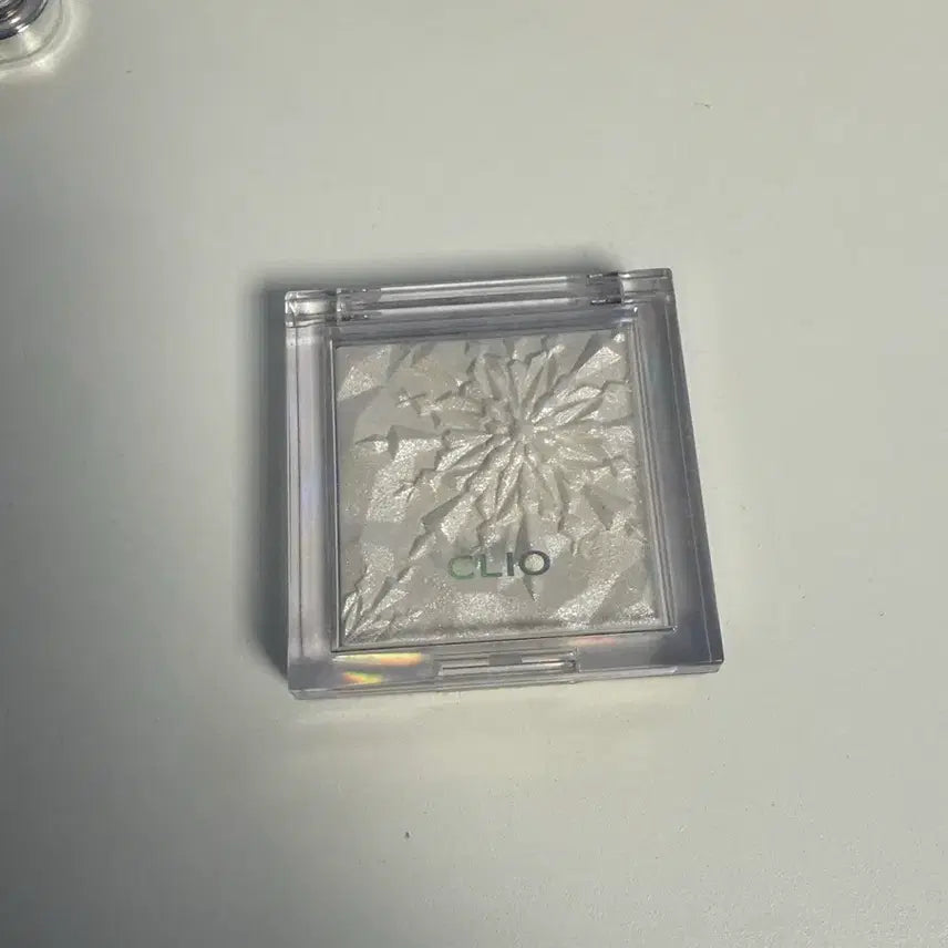[BUNJANG] Clio Prism Highlighter 03 Frozen Crystal / 클리오 프리즘 하이라이터 03 프로즌 크리스탈