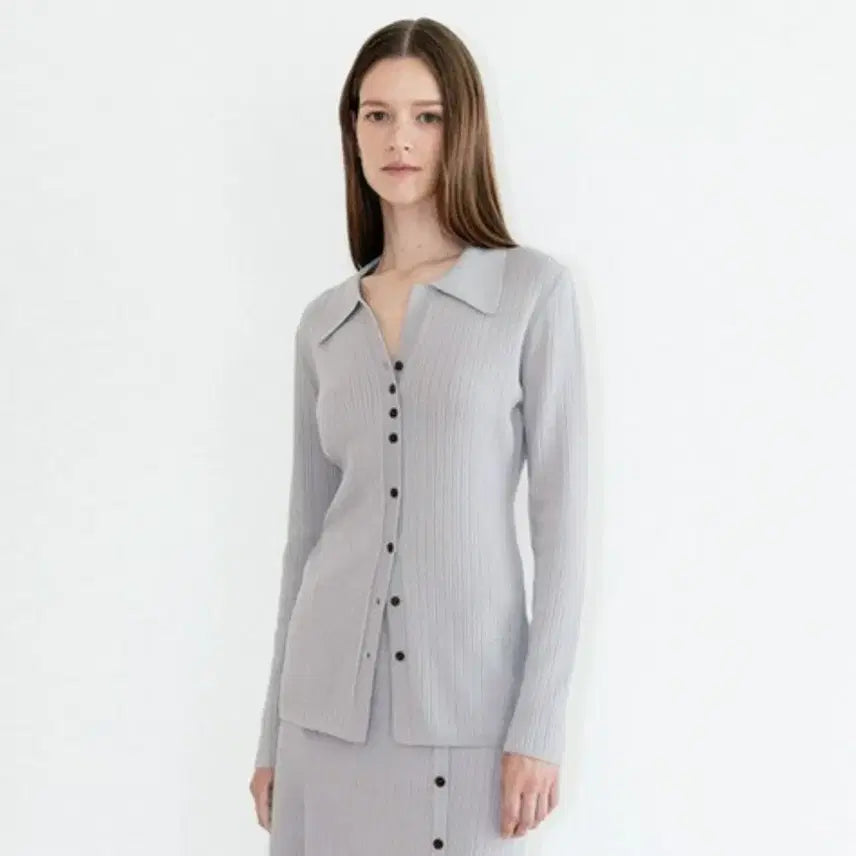 [BUNJANG] LOEUVRE V-Neck Open Collar Slim Knit Cardigan Light Grey / 루에브르(LOEUVRE) V넥 오픈카라 슬림 니트가디건 55 새상품