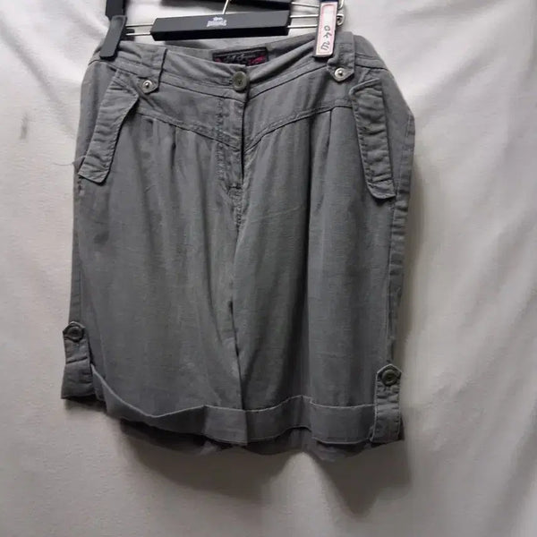 [BUNJANG] Women's Grey Rolled Hem Shorts (30 Inch) / 여성 반바지 그레이 30 인지
