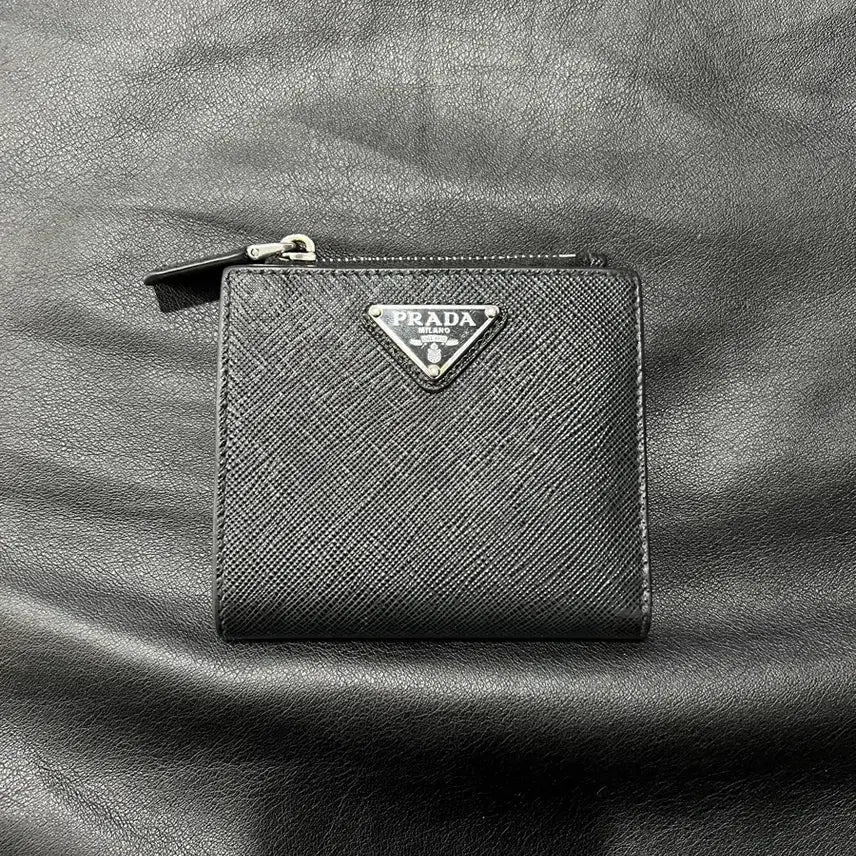 [BUNJANG] Prada Saffiano Zip Wallet / 프라다 사피아노 지퍼 지갑