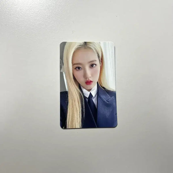 [BUNJANG] STAYC Sieun 1st Membership Kit Photocard / 스테이씨 시은 1기 멤버십 키트 포카