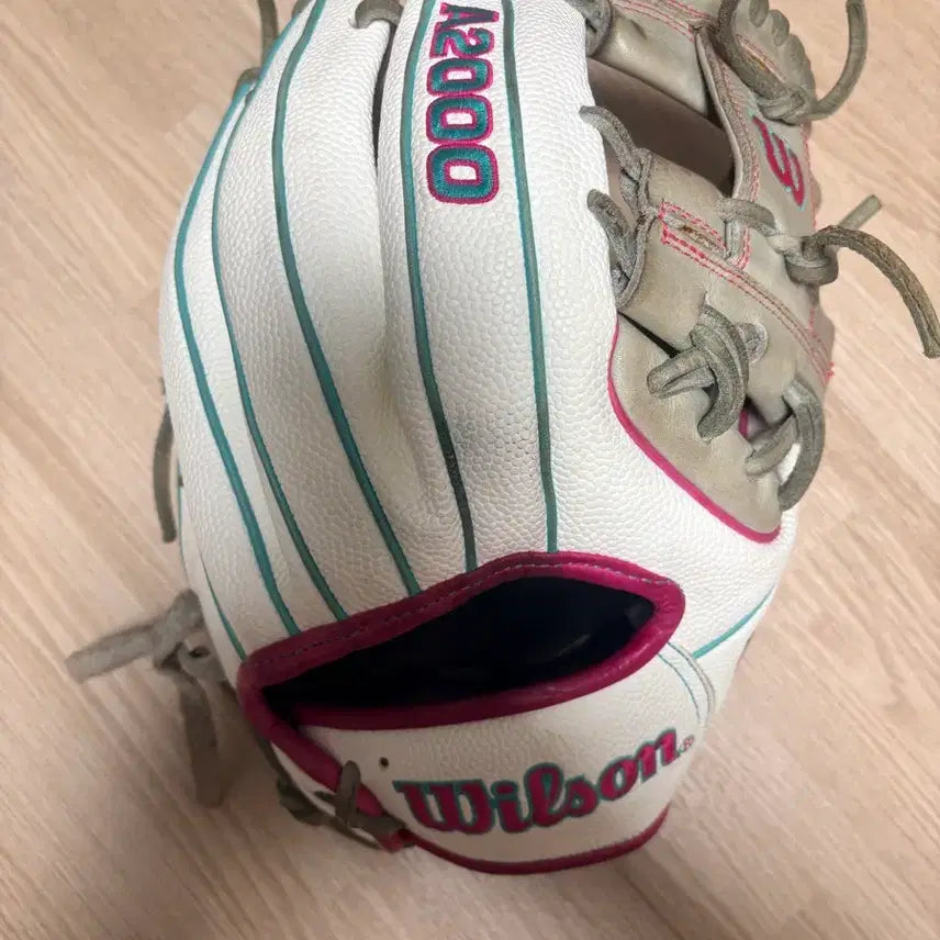 [BUNJANG] Wilson A2000 Baseball Glove White / 윌슨 A2000 야구글러브