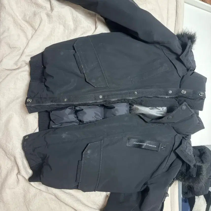 [BUNJANG] National Geographic Black Padded Parka / 내셔널지오그래픽 패딩 블랙