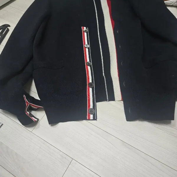 [BUNJANG] Thom Browne Tricolor Stripe Cardigan Navy / 톰브라운 삼선 가디건 네이비