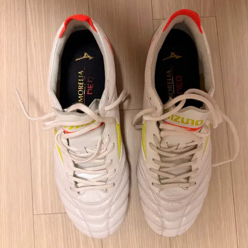 [BUNJANG] Mizuno Morelia Neo 5 Elite AG Football Boots (270mm) / 미즈노 모렐리아 네오5 엘리트AG(270)