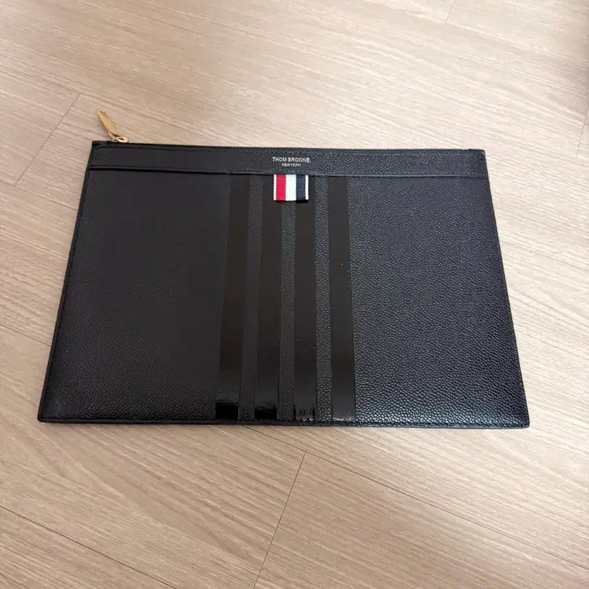 [BUNJANG] Thom Browne Genuine Leather Clutch Bag / 정품 톰브라운 클러치