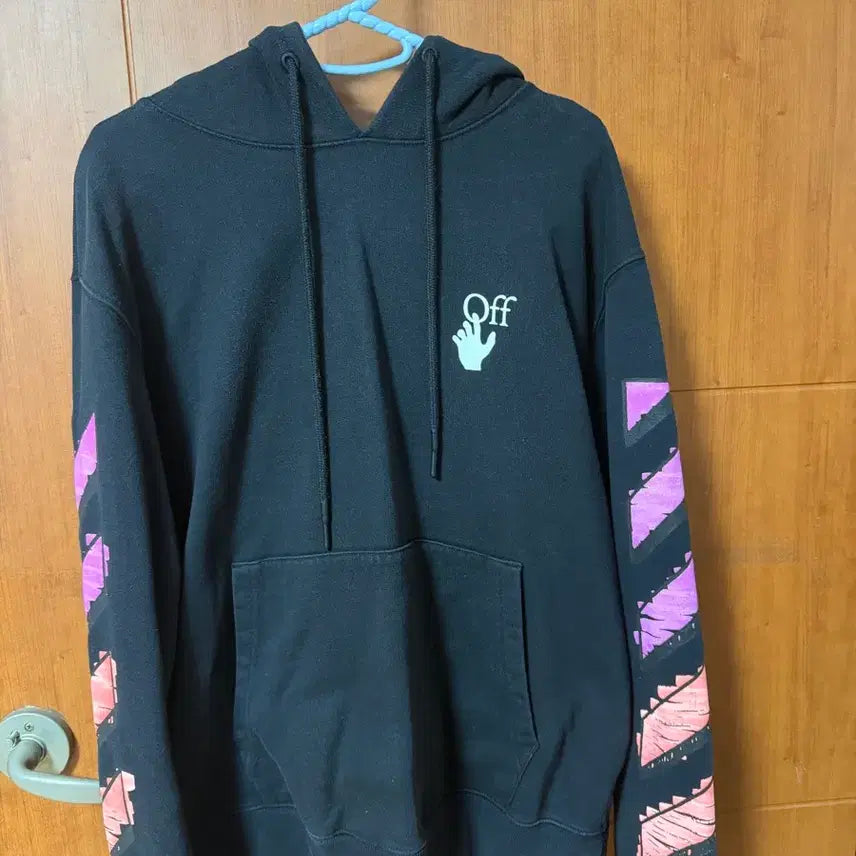 [BUNJANG] Off-White Arrow Hoodie Black / 오프화이트 애로우 후드티