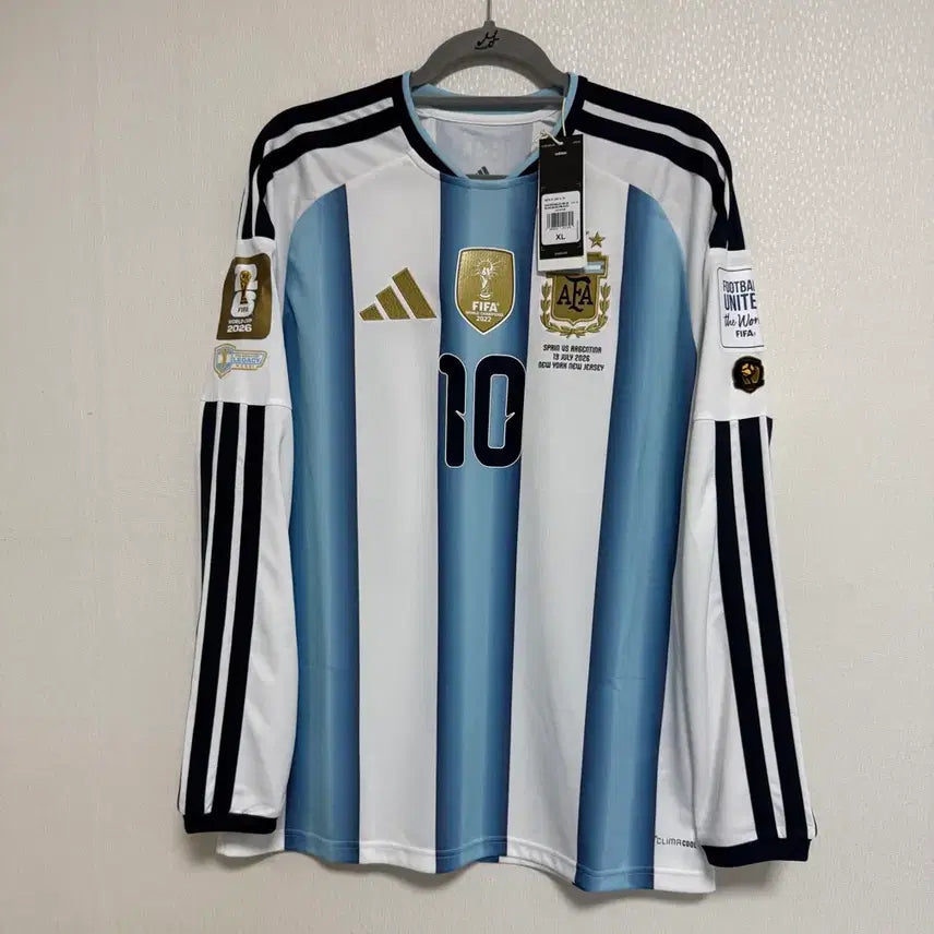 [BUNJANG] Argentina 2026-2028 Home Long Sleeve Jersey (World Cup Final Ver) - Size XL (Mens) / 26-28 아르헨티나 홈 긴팔 국내XL 메시 (월드컵 Final ver)