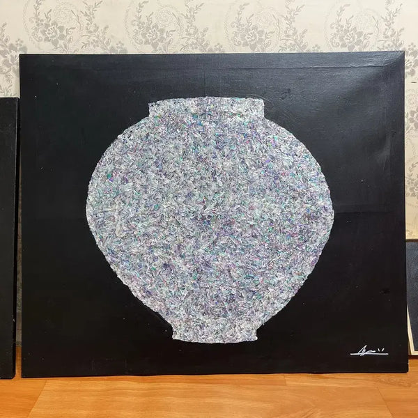 [BUNJANG] Mother of Pearl Inlaid Moon Jar Artwork (F20, 72.7x60.6cm) / 자개 달항아리 원작 72.7x60.6cm
