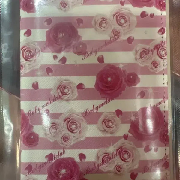 [BUNJANG] Baby Metal Club (BeMeCle) Baby Metal Club Passport Wallet (First-come, Special Benefit) / 베메클 베이비메탈클럽 선착 특전 여권지갑 갸루