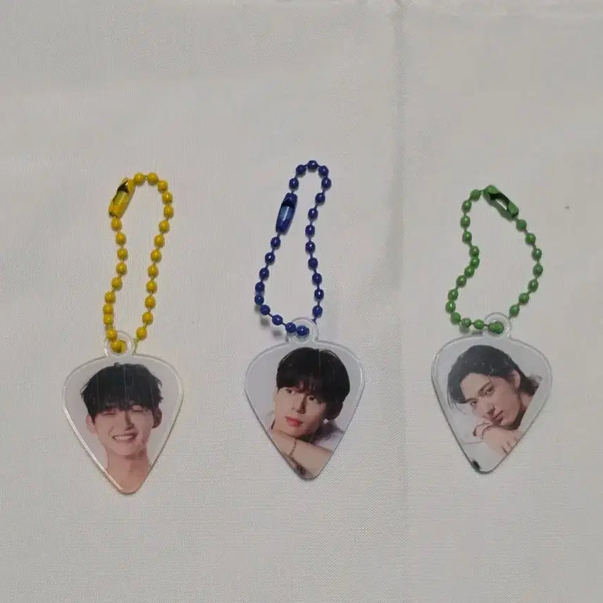 [BUNJANG] Still Heart Club Gym Sack Peak Keychain - Lee Woo-yeon, Kwon Young-bin, Dane / 스틸하트클럽 짐색 피크 키링 양도 - 이우연, 권영빈, 데인