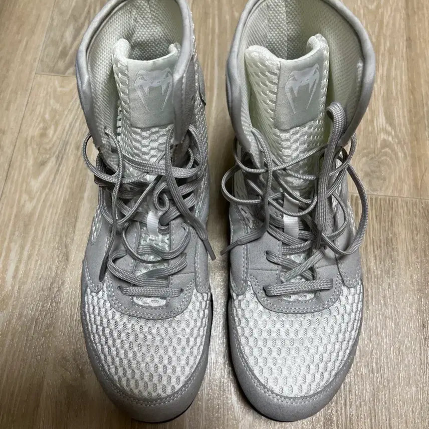 [BUNJANG] Venom Contender Boxing Shoes Size 255 / 베넘 컨텐더 복싱화 255사이즈
