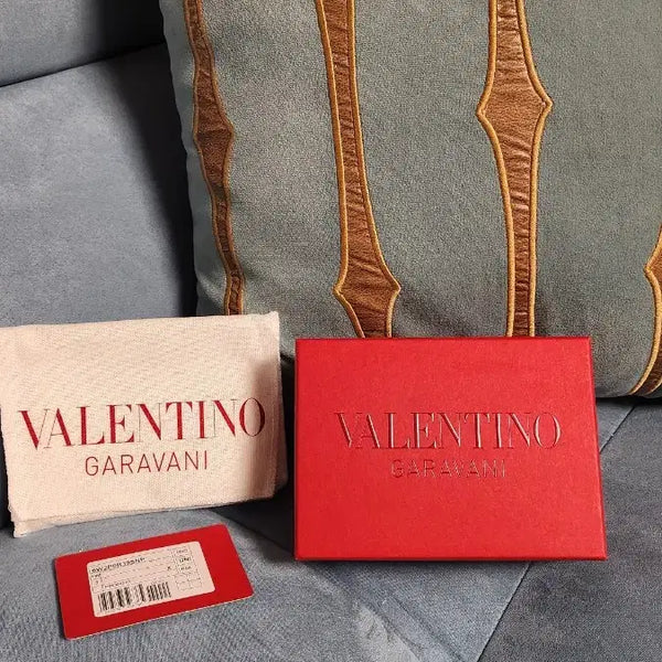 [BUNJANG] Valentino VLogo Wallet Box and Dust Bag Set / 2)발렌티노 브이로고반지갑 박스더스트셋트(박스만가격임)더스트추바