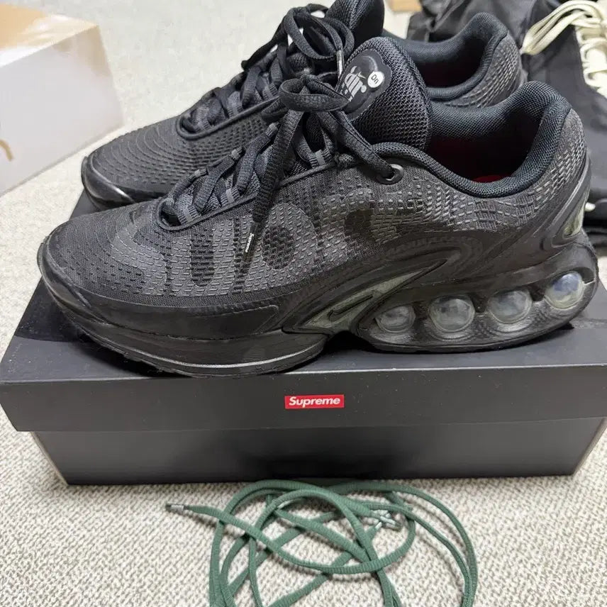 [BUNJANG] Supreme x Nike Air Max DN (Size 270) / [270] 슈프림 x 나이키 에어맥스dn