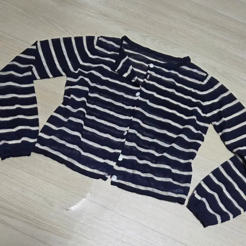 [BUNJANG] Stripe Knit Sleeveless Top + Cardigan Set / 줄무늬 니트 나시+가디건 셋트