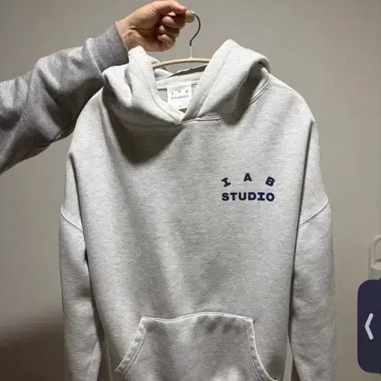 [BUNJANG] IAB Studio Light Gray Hoodie L / IAB studio 아이앱스튜디오 라이트 그레이 후드티 L