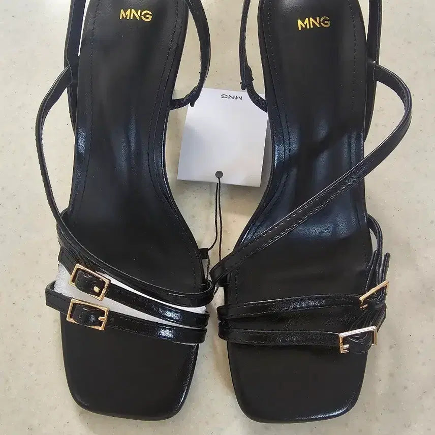 [BUNJANG] MNG Black Strap Sandals 235mm / 새상품) MNG 블랙 스트랩 샌들 235