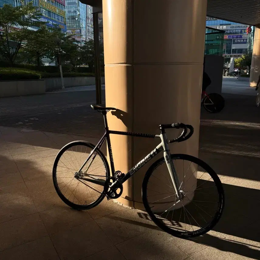 [BUNJANG] DT Swiss R470db Wheelset with Powerway Hub / 디티스위스 r470db 폴소허브빌딩 휠셋