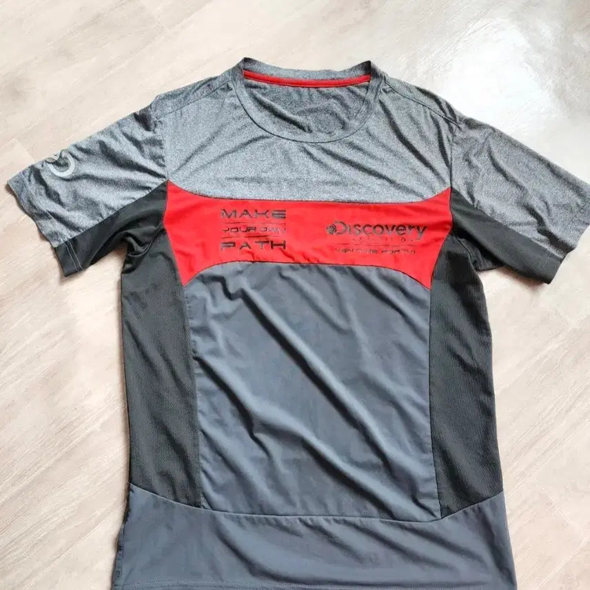 [BUNJANG] Discovery Functional Short Sleeve T-Shirt / 디스커버리 기능성 반팔티