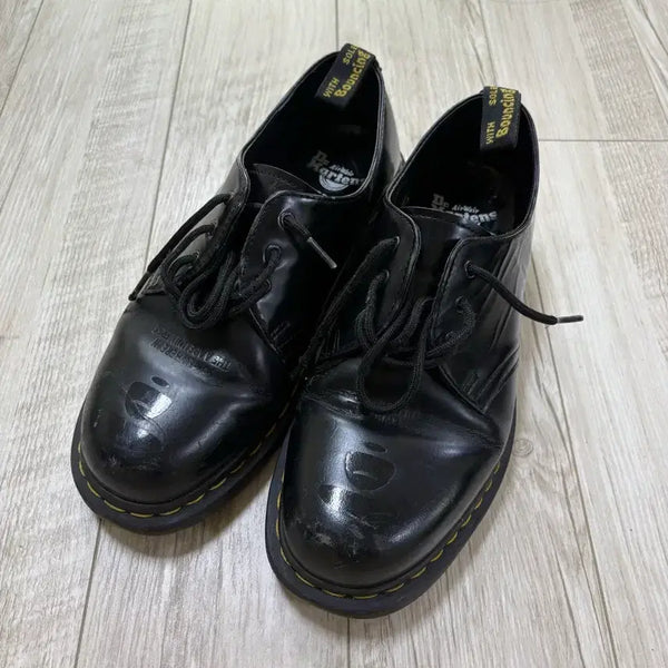 [BUNJANG] Dr. Martens Ape 1461 Black Shoes / 닥터마틴 에이프 1461 블랙 270