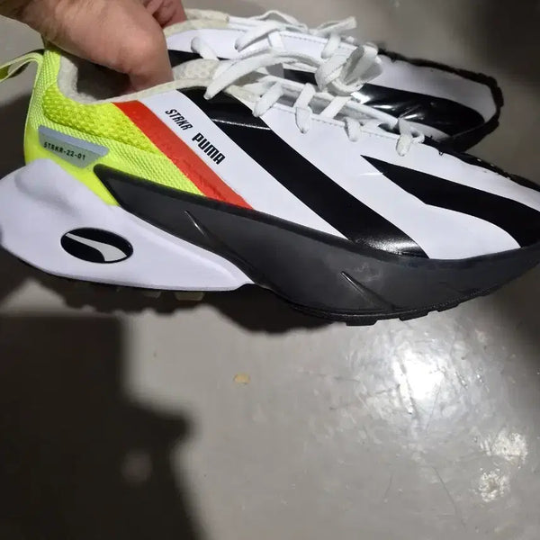 [BUNJANG] Puma STRKR Sneakers White Black Size 260 / 푸마 STRKR 스니커즈 260 화이트 블랙(새상품)