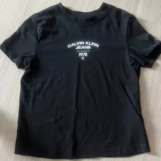[BUNJANG] Calvin Klein T-Shirt & Jeans Bundle / 켈빈클라인 반팔티 청바지 판매