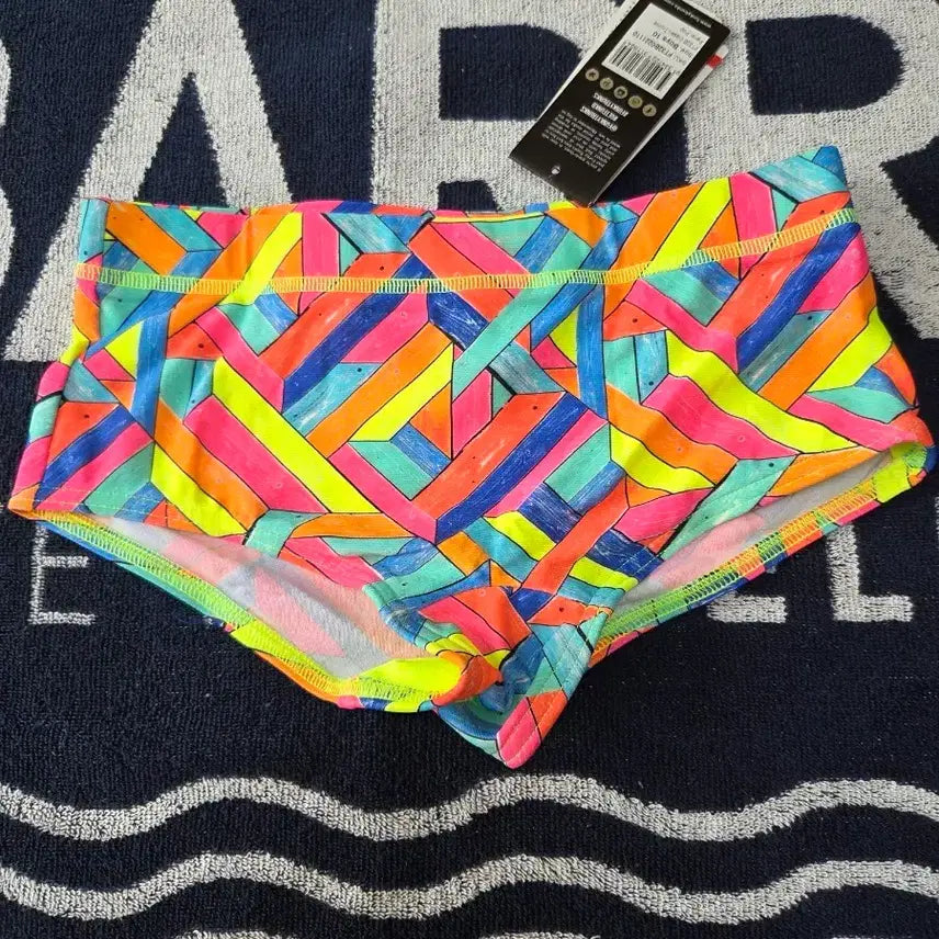 [BUNJANG] Gupyeong Funky Trunks Boy 10 Panel Pop Swim Shorts / 구펑 펑키트렁크 보이10 Panel Pop 숏사각