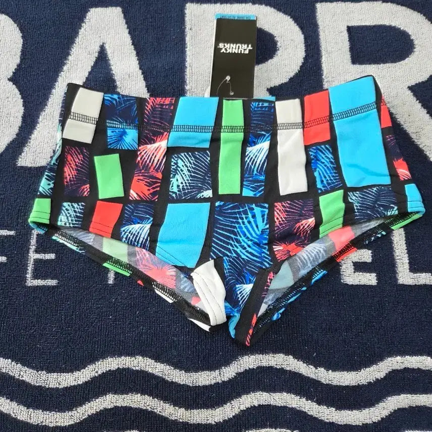 [BUNJANG] Funkytown Boy 8 Short Square Swimsuit - Jungle Line / 구펑 펑키트렁크 보이8 숏사각 Jungle Line