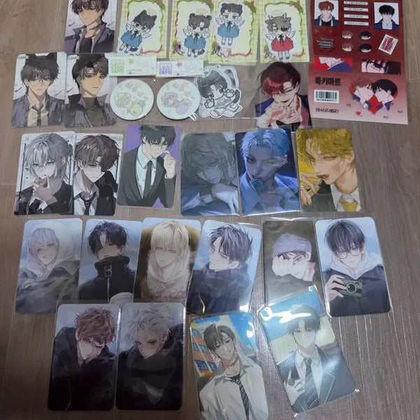 [BUNJANG] Gye-dam-cheul-geun Photocard & Myaemmi-nim Badge Bundle Set / 괴담출근 포카 먐미님 뱃지 일괄 판매