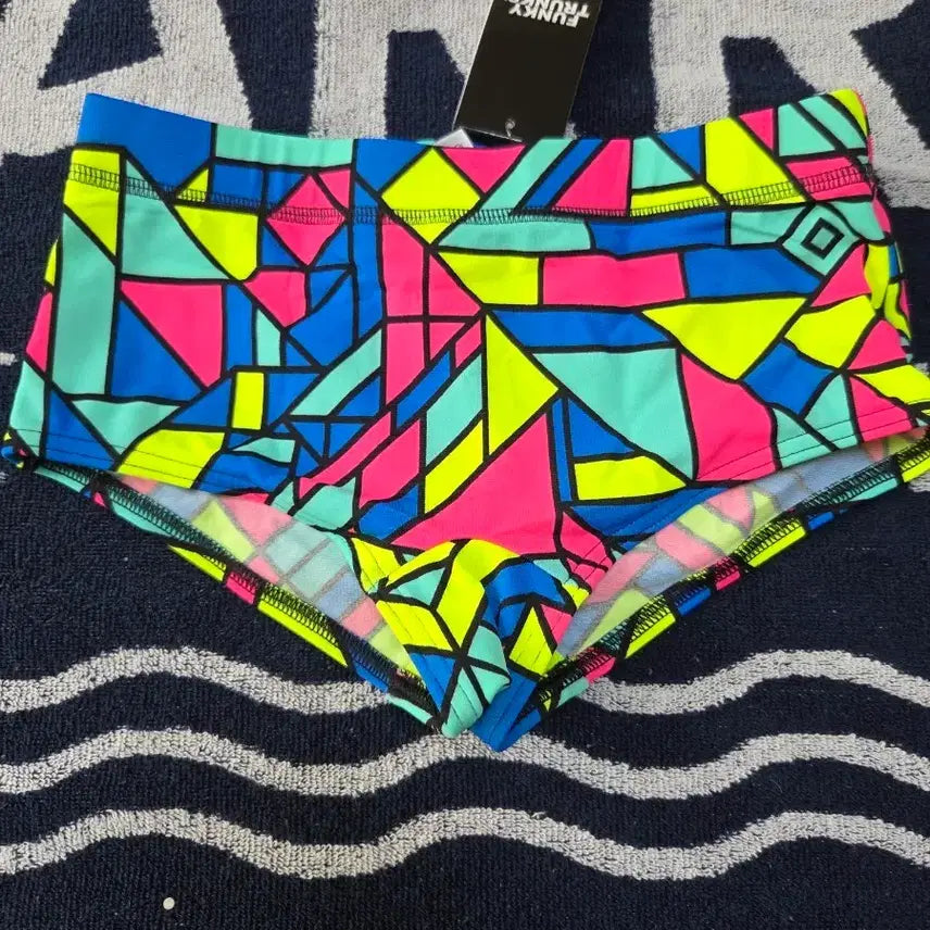 [BUNJANG] Funky Trunks Boy 8 Gettin Jiggy Short Trunk Swimsuit / 구펑 펑키트렁크 보이8 수영복 Gettin Jiggy 숏사각