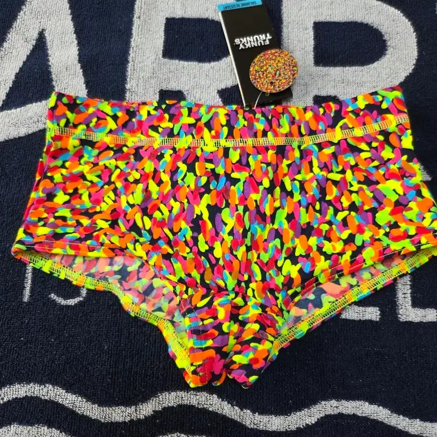 [BUNJANG] Funkytrukk Boy8 Fireworks Swim Briefs / 구펑 펑키트렁크 보이8 Fireworks 숏사각