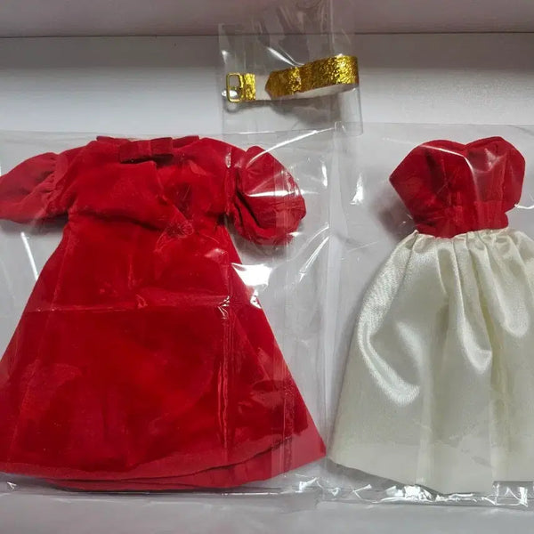 [BUNJANG] Silken Flame Barbie Doll Outfit / 실큰 플레임 바비인형 디폴의상 + 스텐드 1개