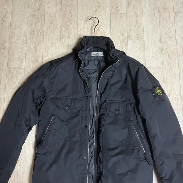 [BUNJANG] Stone Island Hyperdense Nylon Down Jacket - Size M / 스톤아일랜드 하이퍼덴스 나일론 패딩 M