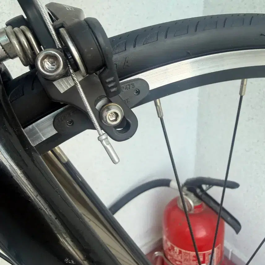 [BUNJANG] Samchuly Road Bicycle - Excellent Condition / 삼천리 로드 자전거 새상품급 싸게 팝니다