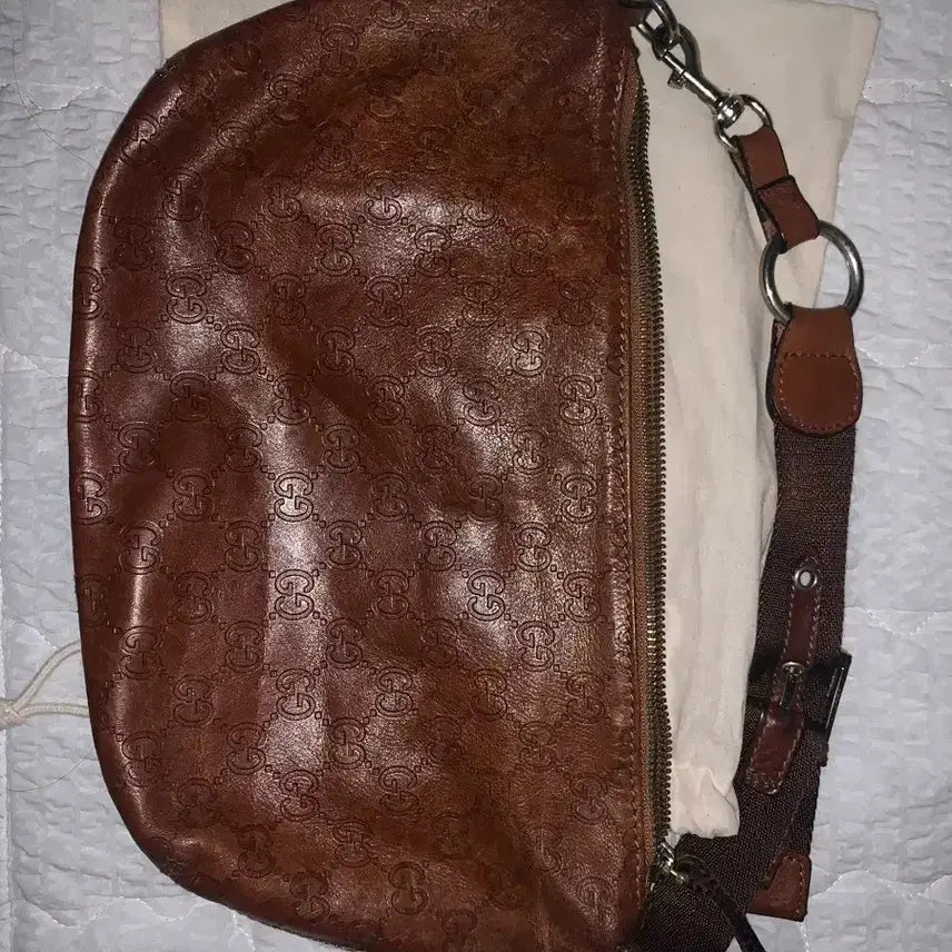 [BUNJANG] Vintage Gucci Brown Leather Shoulder Bag / 빈티지 구찌 브라운 레더 숄더백