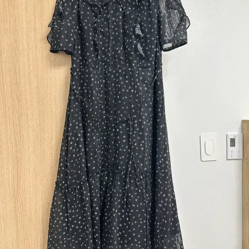 [BUNJANG] SJ.SJ Black Patterned Chiffon Long Dress / sjsj 원피스