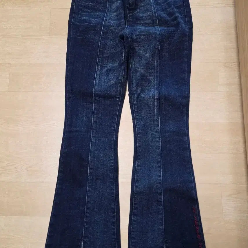 [BUNJANG] EGOIST Bootcut Jeans Size 44 / EGOIST 부츠컷 청바지 44