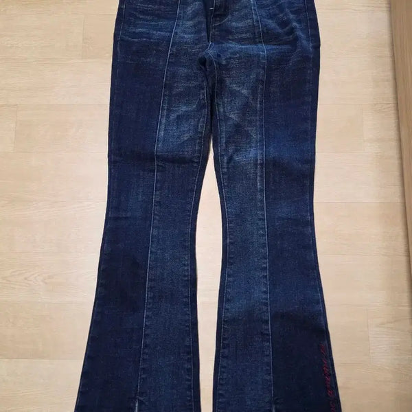 [BUNJANG] EGOIST Bootcut Jeans Size 44 / EGOIST 부츠컷 청바지 44