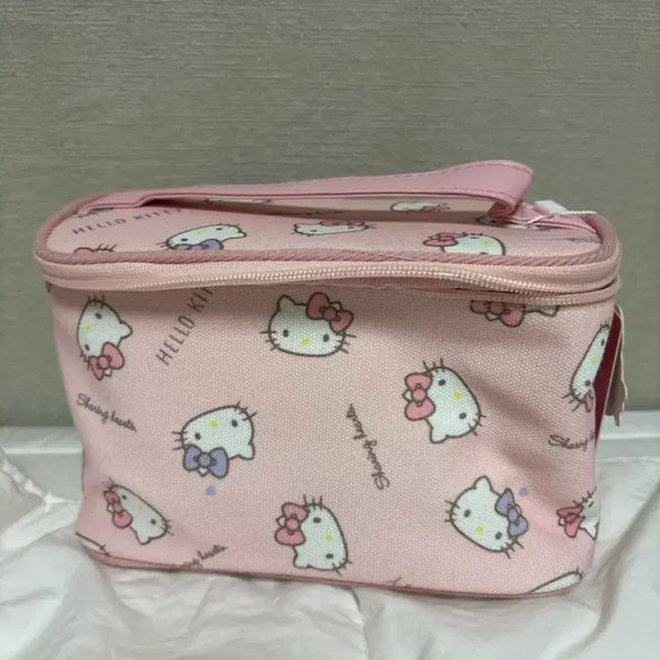 [BUNJANG] Hello Kitty Travel Pouch / 키티 여행용 파우치