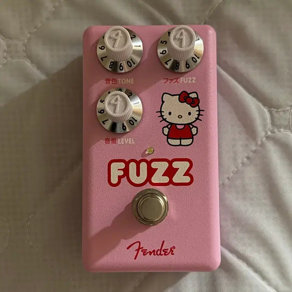 [BUNJANG] Fender Hello Kitty Fuzz Guitar Effect Pedal / [미사용품] 펜더 헬로키티 퍼즈 기타 이펙터