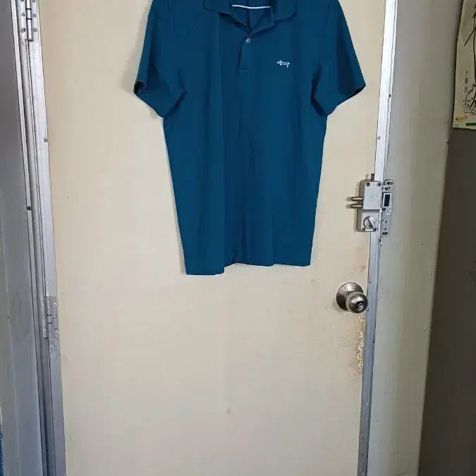 [BUNJANG] Men's T-Shirt Size 95 / 누이까스텟남성티95싸이즈새옷