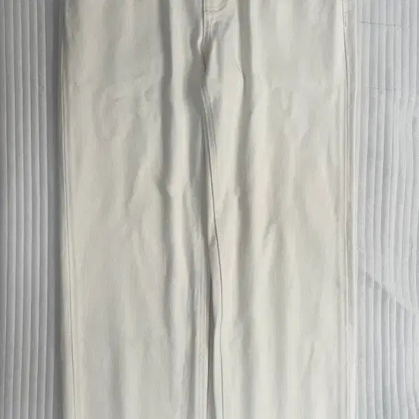 [BUNJANG] Brown Yak New Standard Denim Ecru / 브라운야드 뉴 스탠다드 데님 에크루