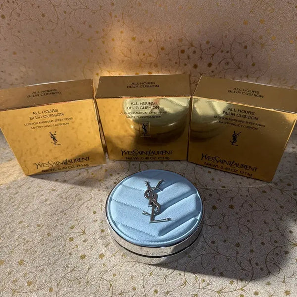 [BUNJANG] Yves Saint Laurent All Hours Blur Cushion / 입생로랑 올아워 블러 쿠션