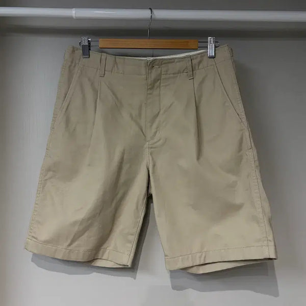 [BUNJANG] Pottery Beige 100% Cotton Bermuda Officer Chino Shorts Size 2 / 포터리 베이지 면 100% 버뮤다 오피서 치노 반바지 사이즈 2