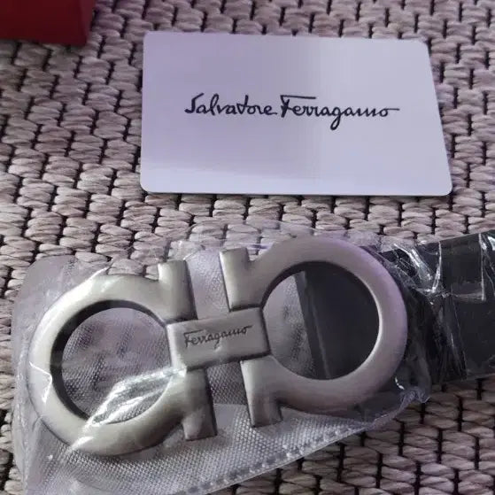 [BUNJANG] Salvatore Ferragamo Leather Belt (New) / 페라가모벨트 (새상품)