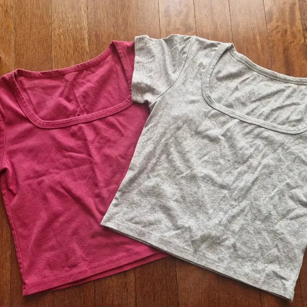 [BUNJANG] Basic Square Neck Short Sleeve T-Shirt 2-Pack (Pink/Gray) / 스퀘어넥 기본 반팔티 2장 세트 (핑크/그레이)